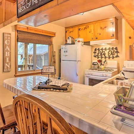 Wrightwood Cabin With Cozy Interior! エクステリア 写真