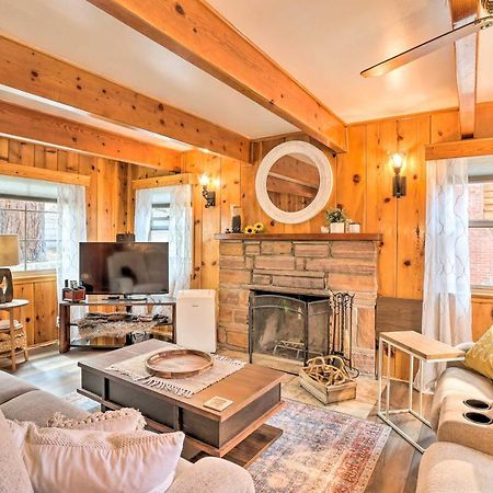 Wrightwood Cabin With Cozy Interior! エクステリア 写真