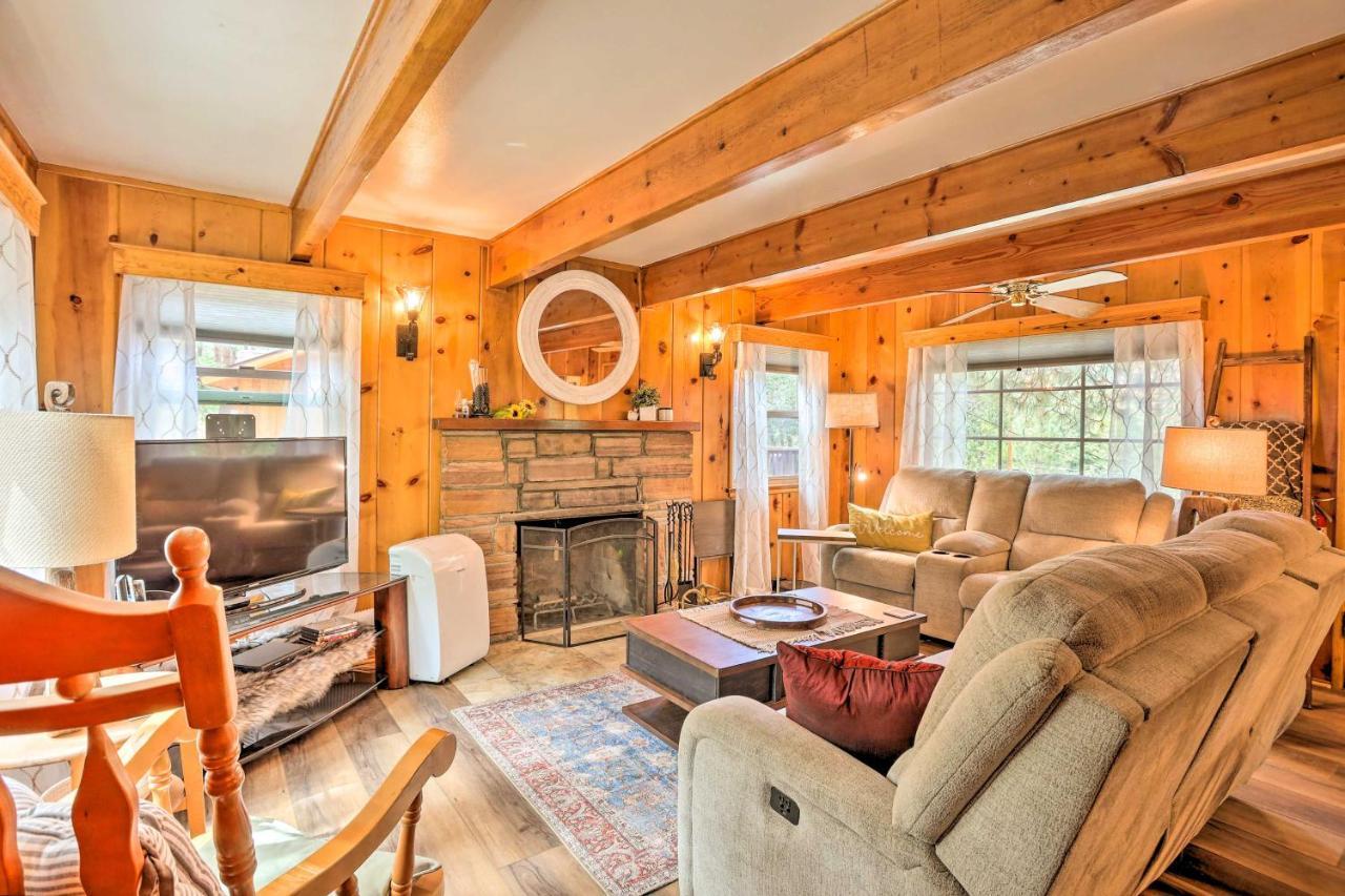 Wrightwood Cabin With Cozy Interior! エクステリア 写真