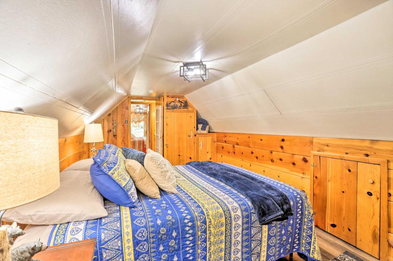 Wrightwood Cabin With Cozy Interior! エクステリア 写真