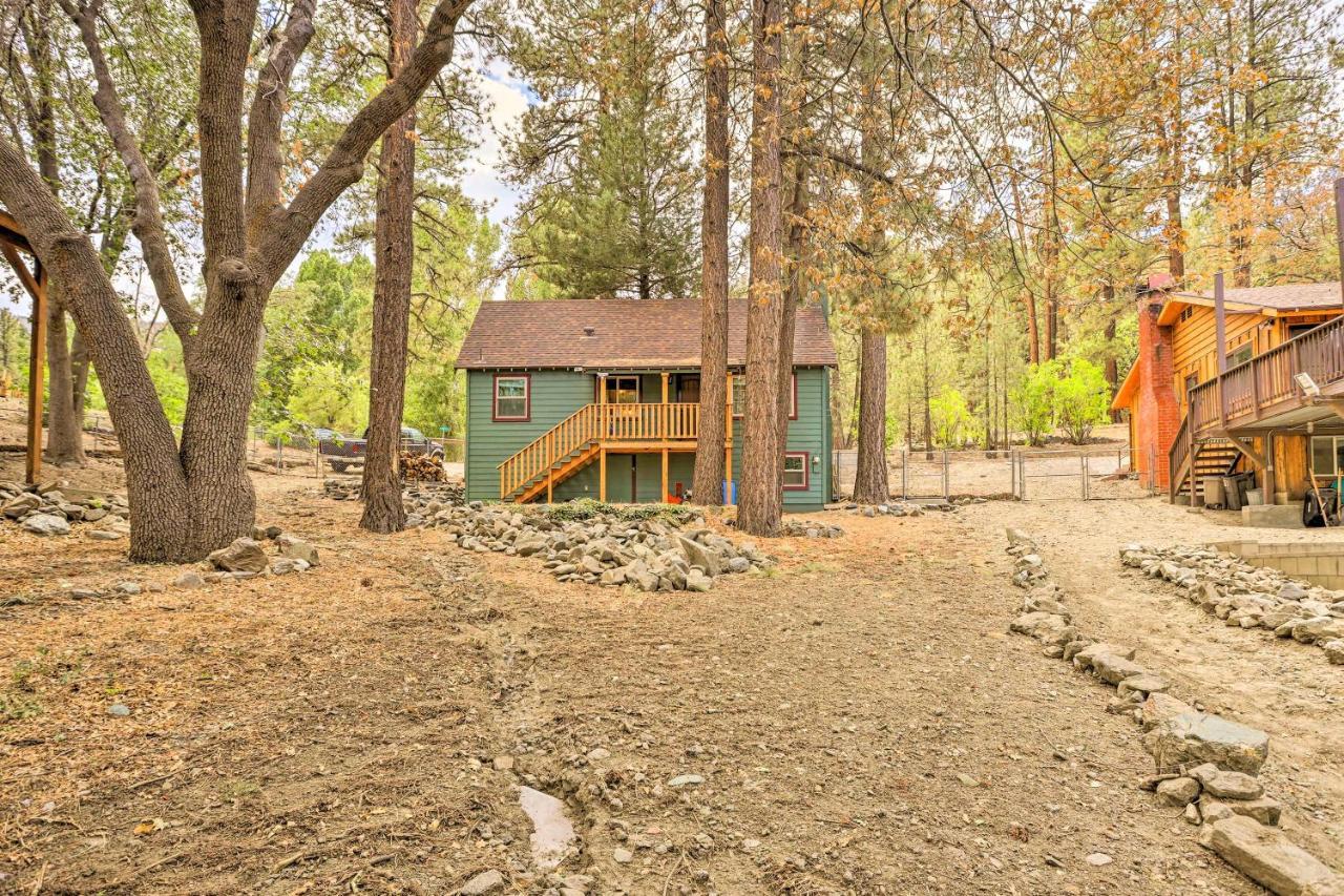 Wrightwood Cabin With Cozy Interior! エクステリア 写真